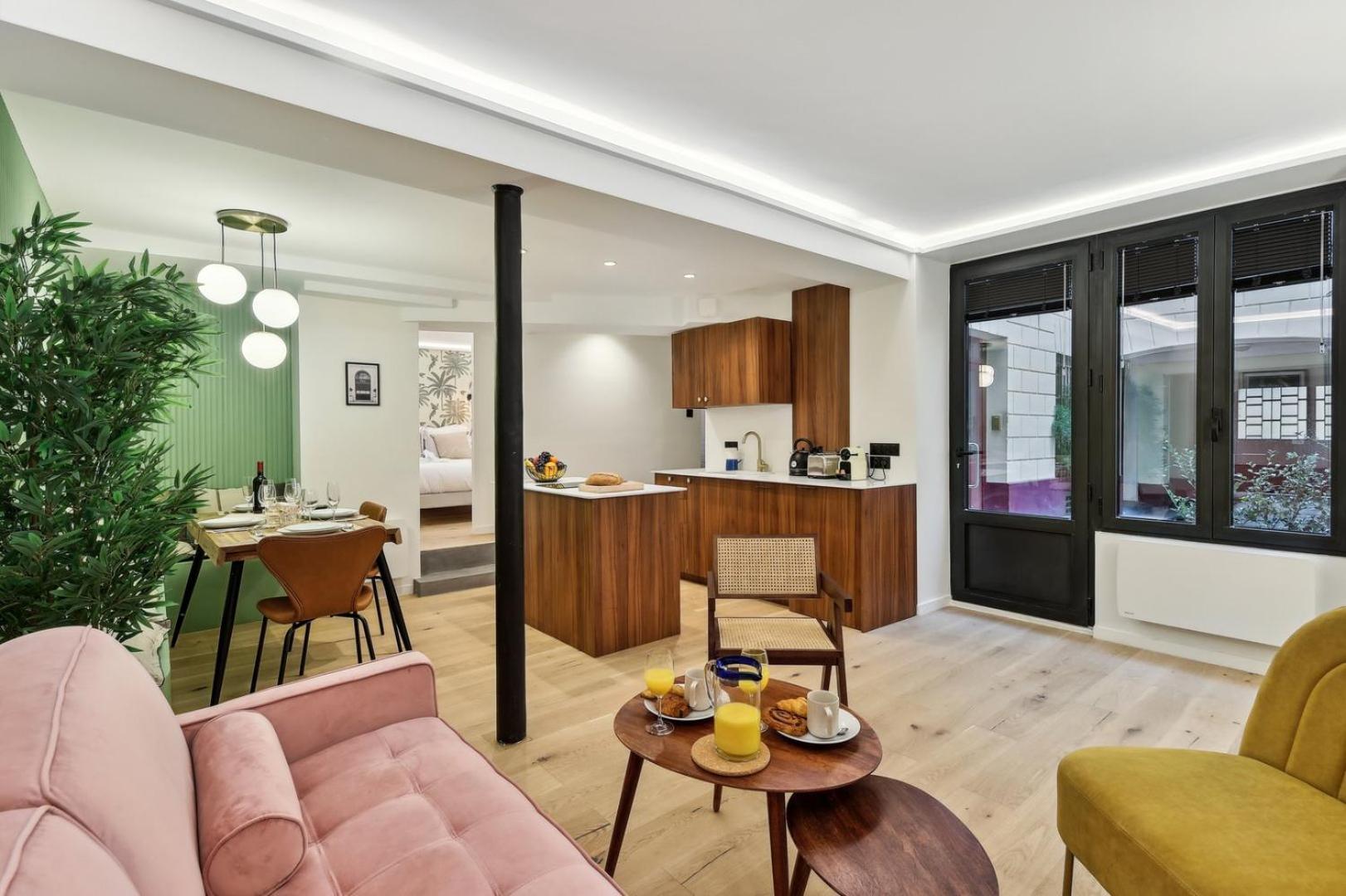 506 Cadet - Superb In Appartement *